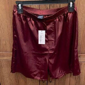 Roundtree & Yorke Wineberry Satin Lounge Jam Shorts, Size S, NWT